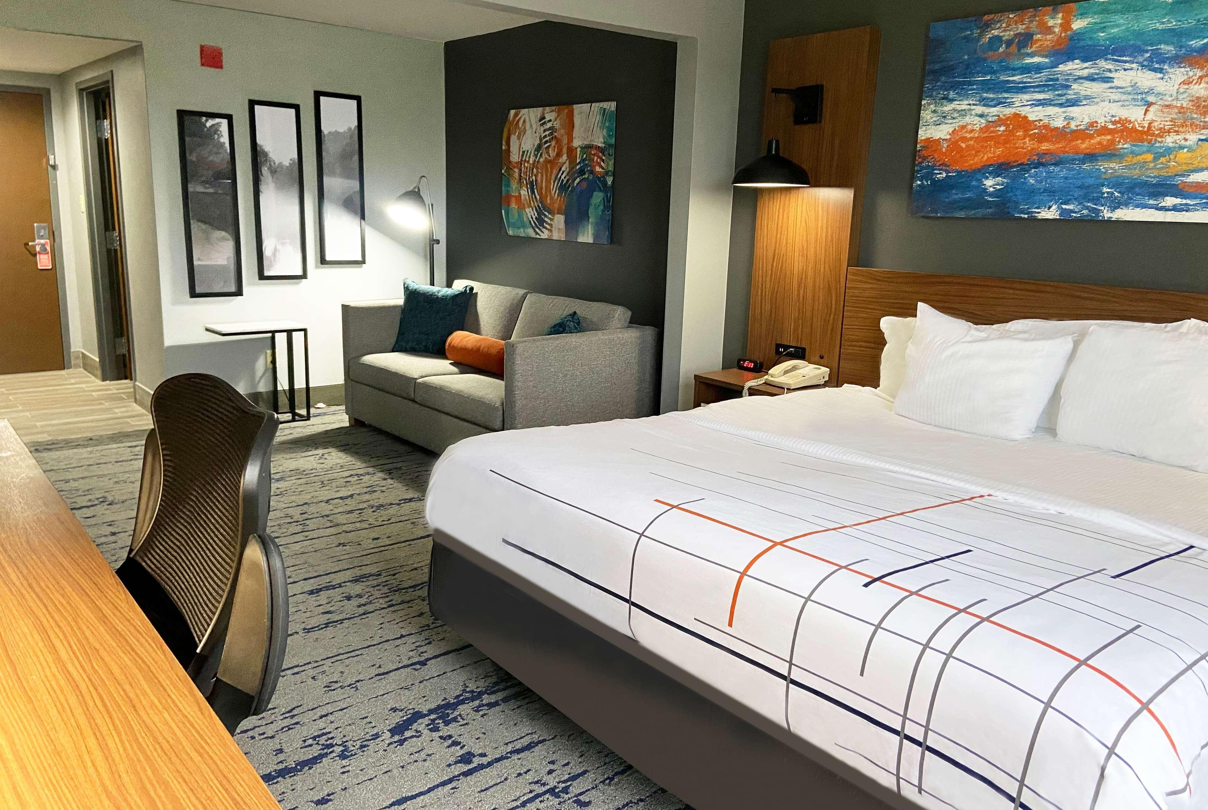 La Quinta Inn & Suites By Wyndham-Albany Ga Bagian luar foto