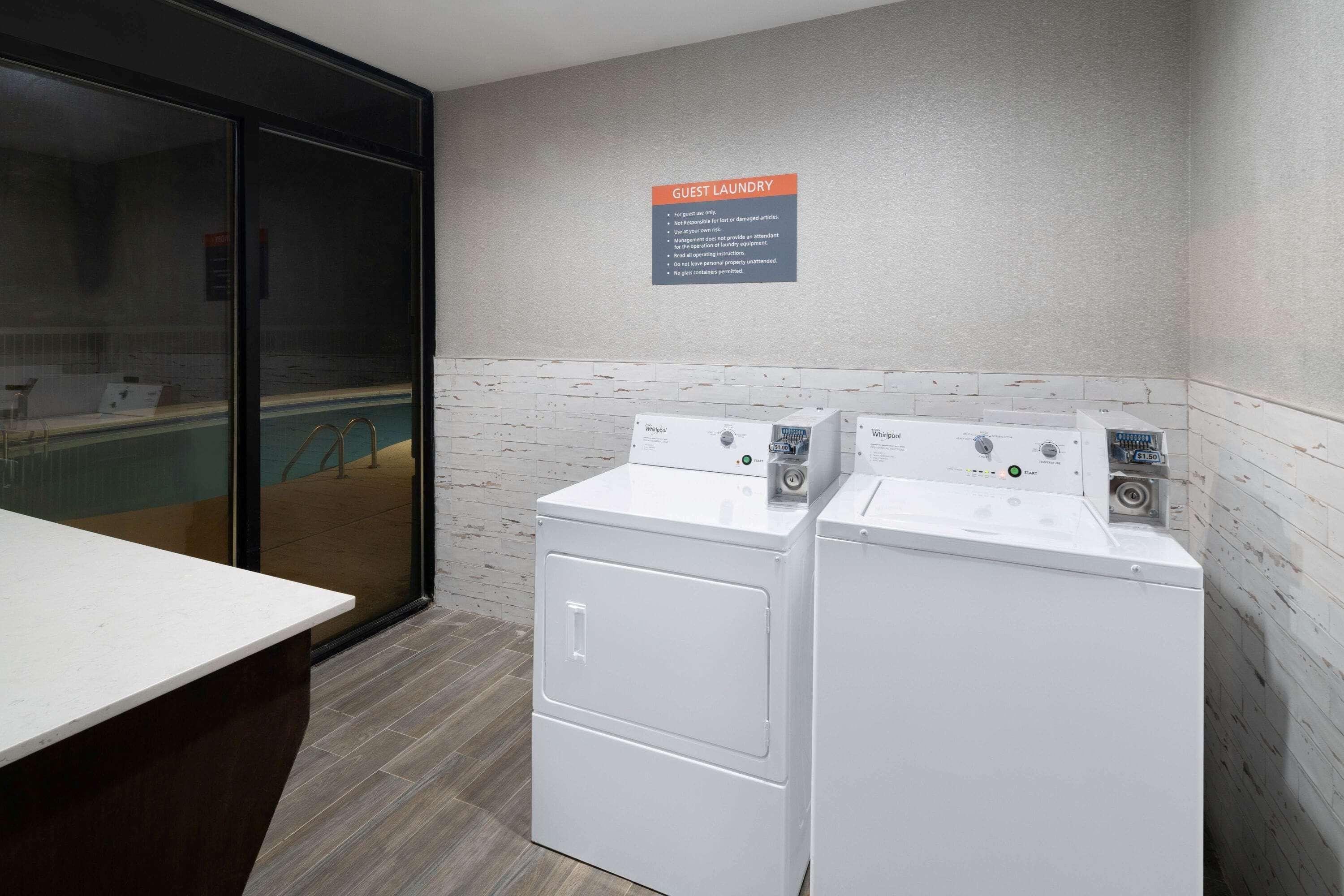 La Quinta Inn & Suites By Wyndham-Albany Ga Bagian luar foto